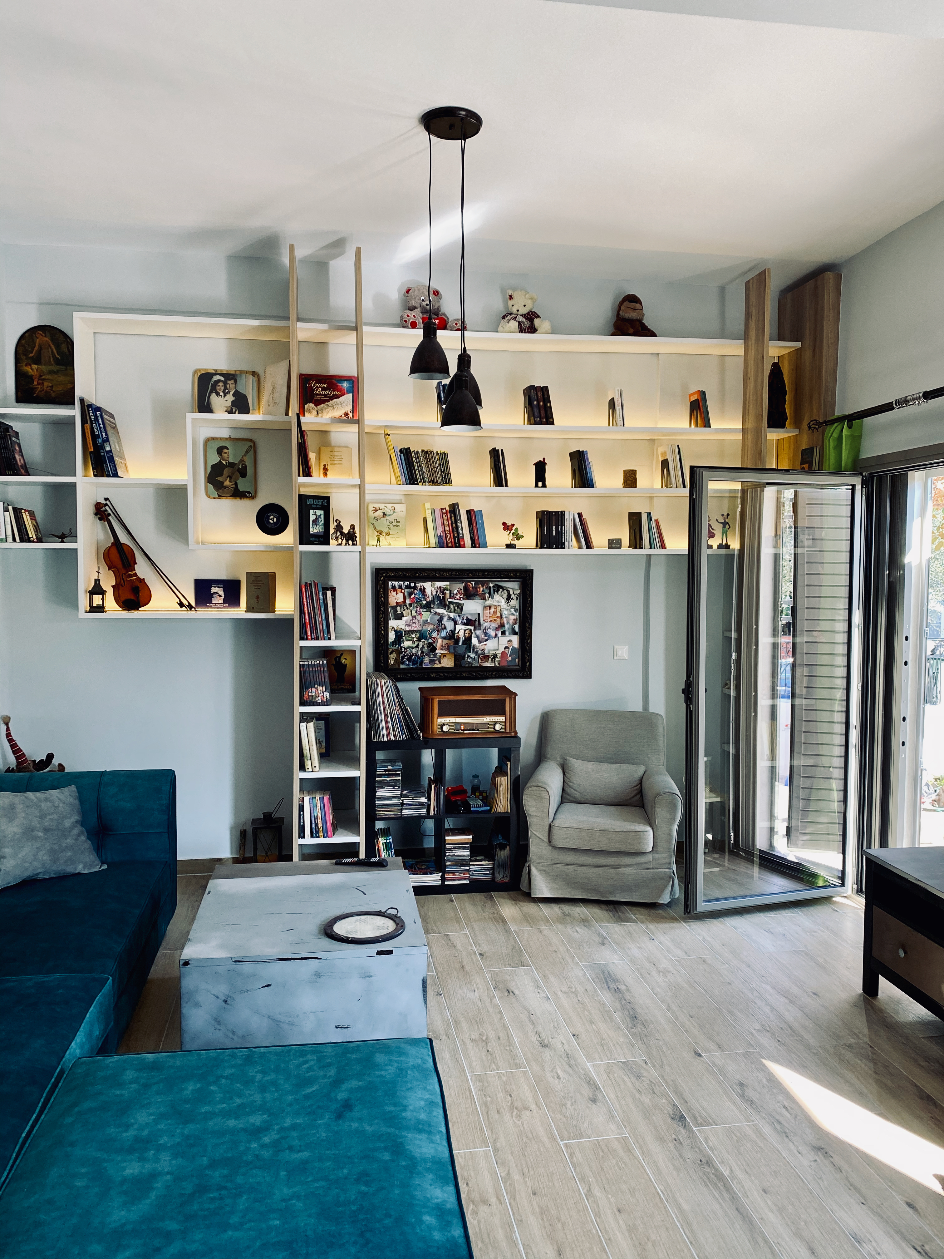 2 Bedroom Apartment in Aigaleo-0