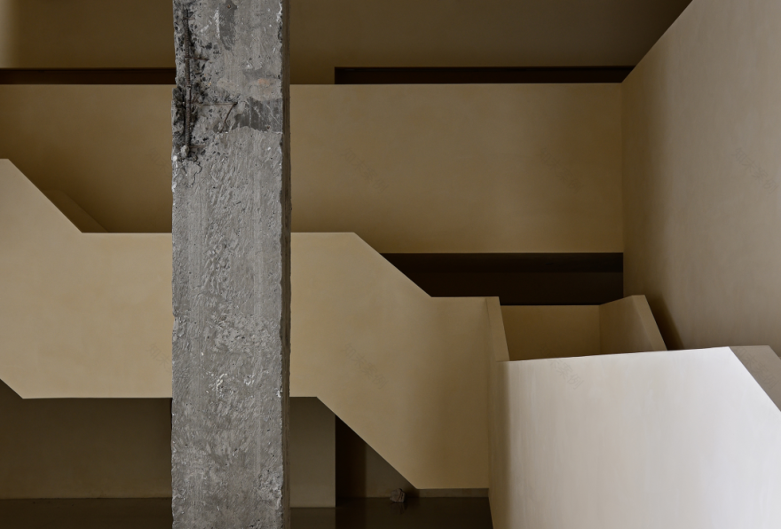 WAVE 服装集合店丨中国扬州丨精成空间设计-25