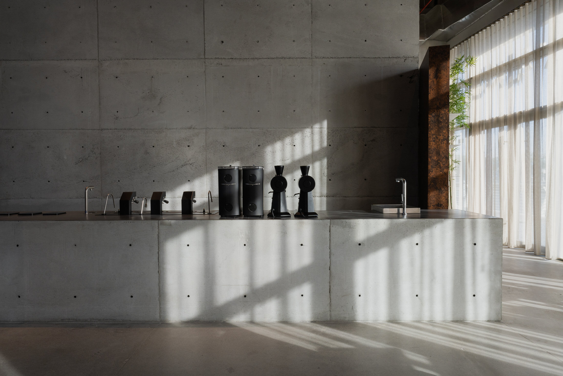 御宅族艾尔卡纳丨阿联酋阿布扎比丨shell+core-16