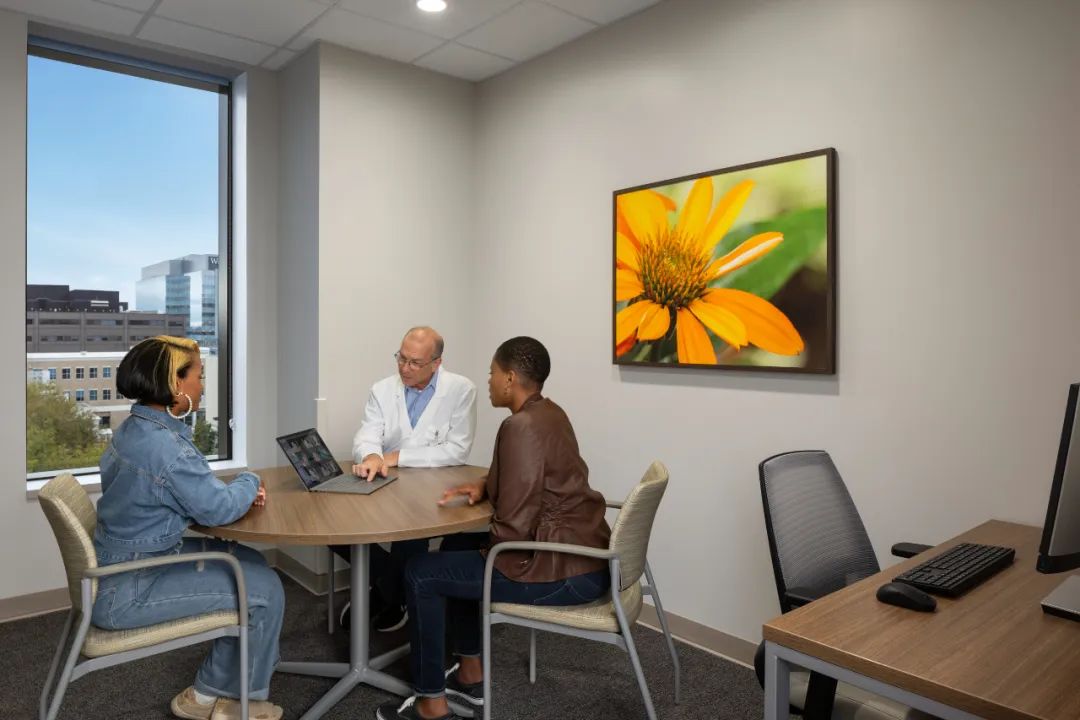 巴恩斯-犹太医院与华盛顿大学医学院Siteman癌症中心Gary C. Werths大楼 | Perkins Eastman | 美国密苏里圣路易斯-27