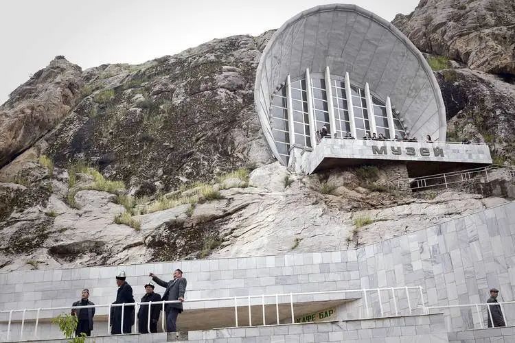 苏联先锋建筑的太空幻想之旅-63