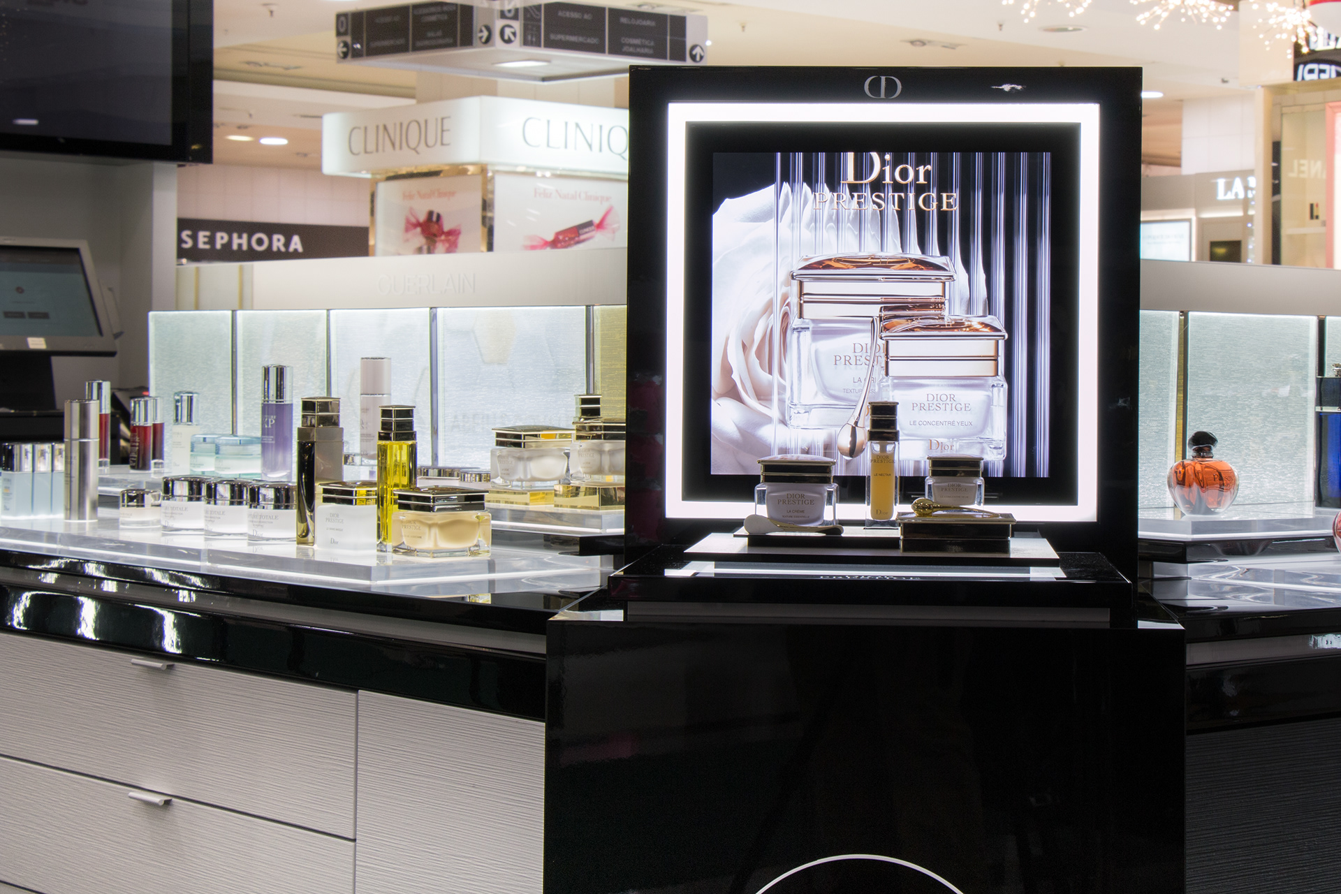 Dior · El Corte Inglés Gaia 化妆品店丨Prugent Diam Portugal-10