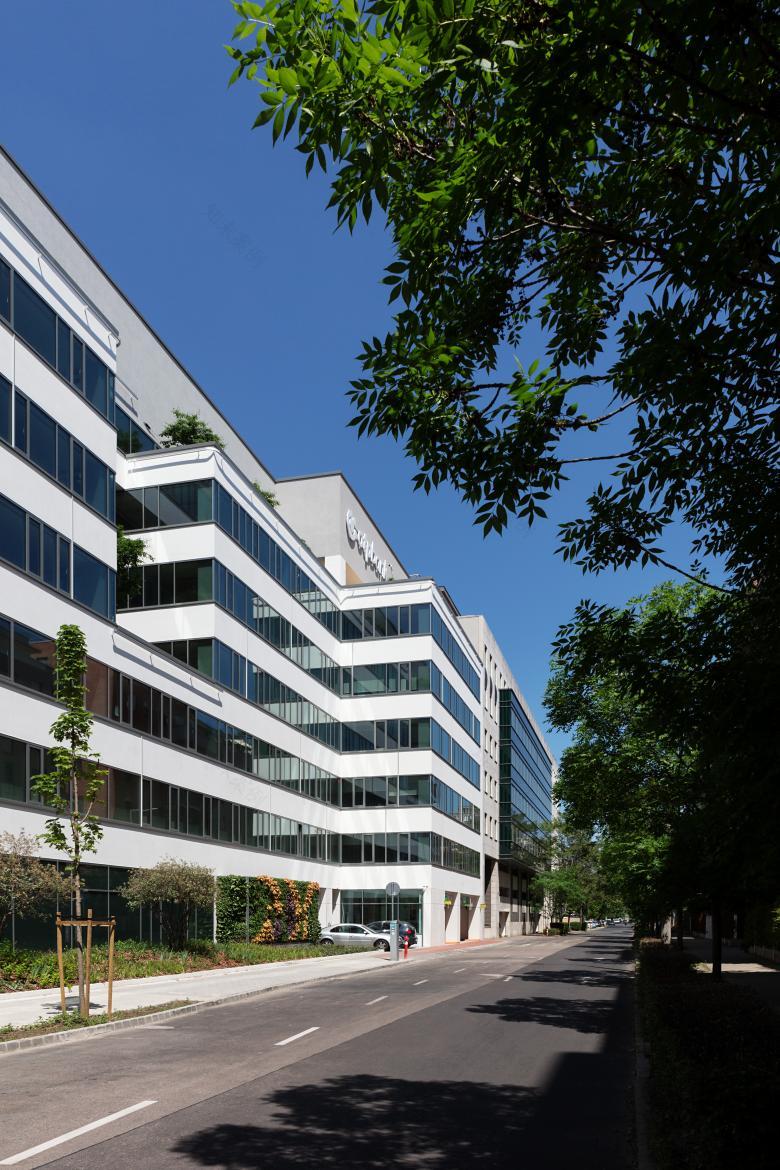 OTP 银行新总部丨匈牙利布达佩斯丨Földes Architects-22