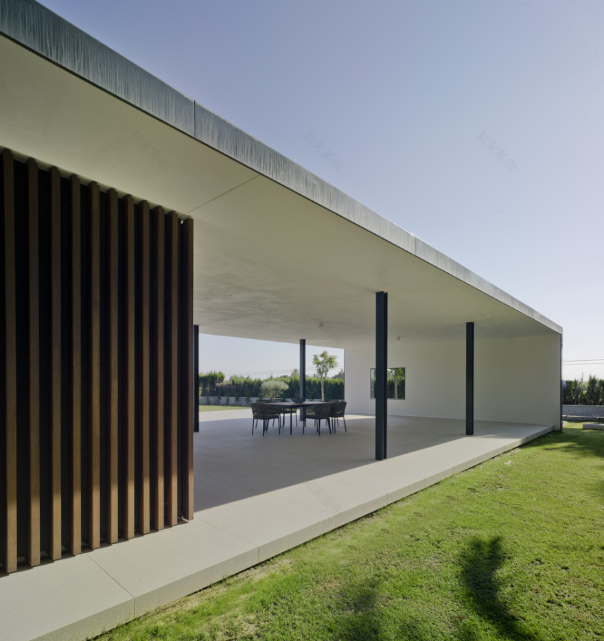 折叠式西班牙乡村住宅设计-42