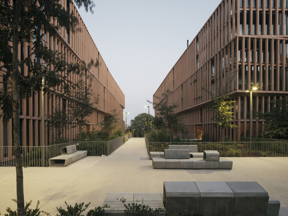 西班牙 Cornes Espacio 住宅楼 | 工业风绿色住宅的典范-72