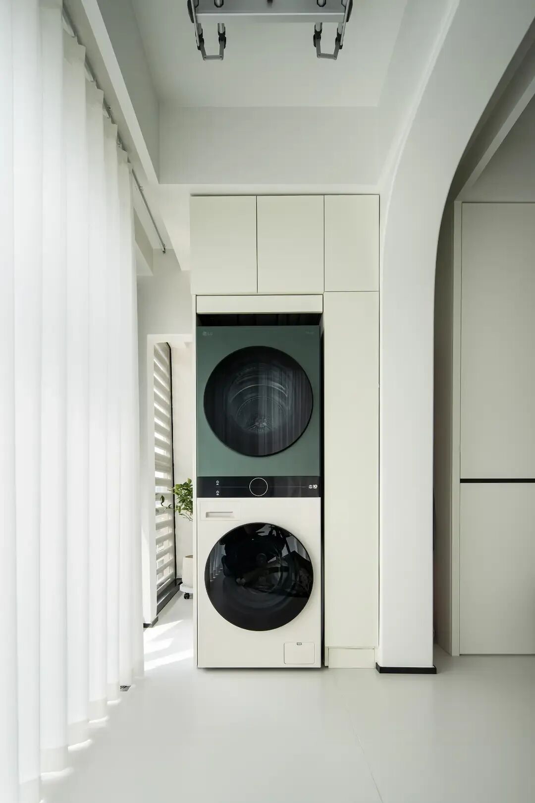 40平小户型现代简约风，卧室解决方案全晒！看过的都说实用！”-9