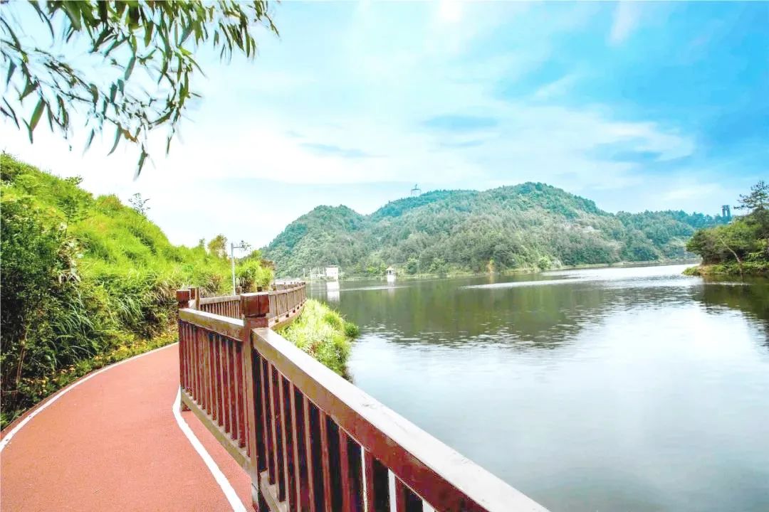 丹寨环湖步道 | 自然美景与设计的完美融合-17