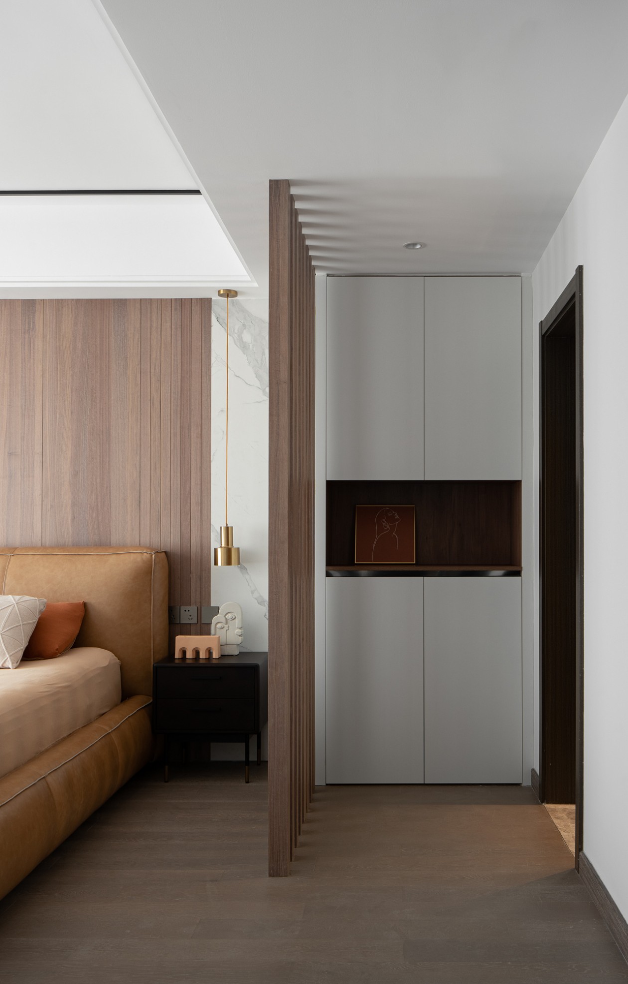 又蓝设计 · 咖色-17