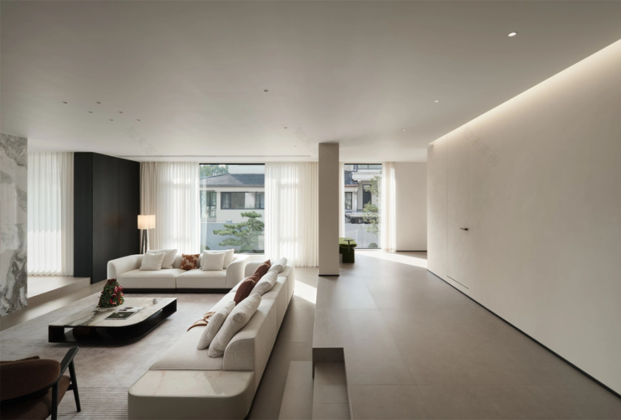 简约静谧的家-60