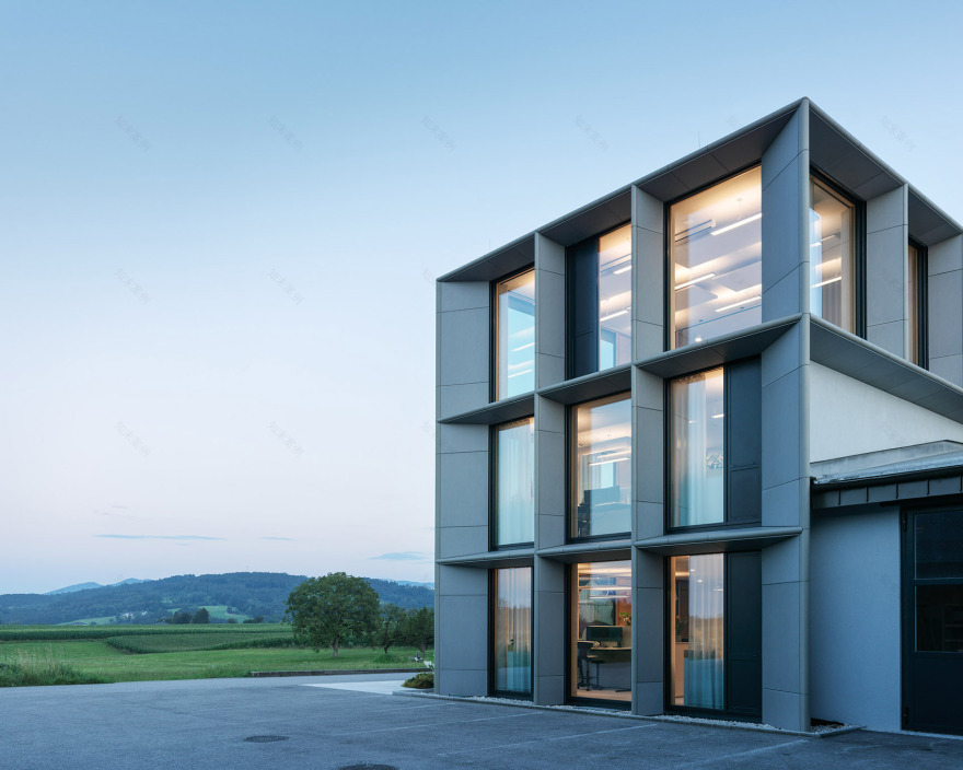 SFK 办公室丨奥地利丨heri&salli-66