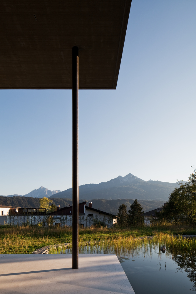 奥地利 Innsbruck 的 C 型之家丨LORENZATELIERS-27