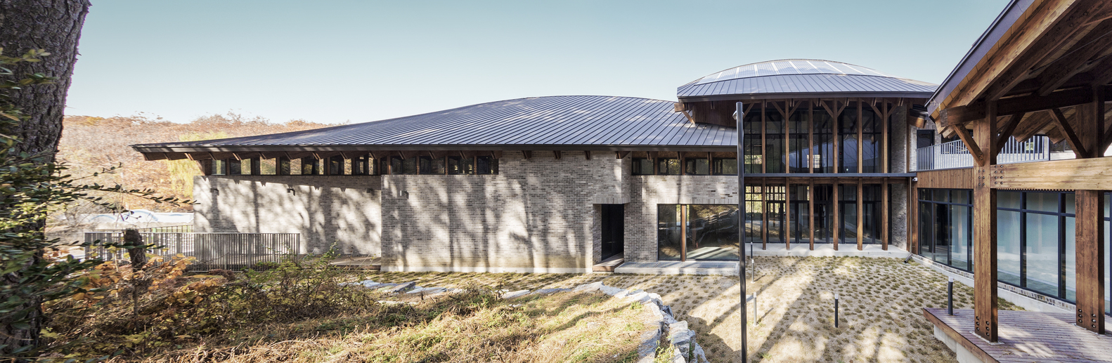 韩国首尔国立大学 Gwanak Arboretum 教育管理楼设计丨TAAL Architects-31