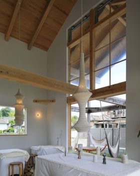 太平洋小岛上的原始幸福空间——Anandah Café and House