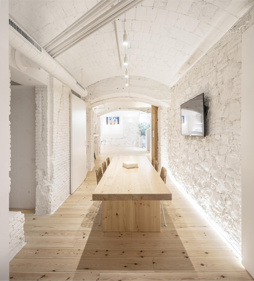 卡纳巴塞罗那香水店丨西班牙巴塞罗那丨Jofre Roca arquitectes-19