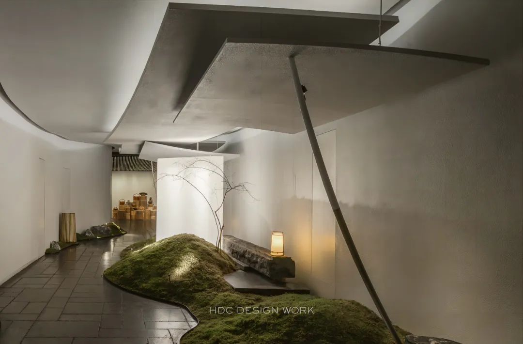 春天来了·创新徽菜餐厅设计丨中国南昌丨成都蜂鸟设计-10