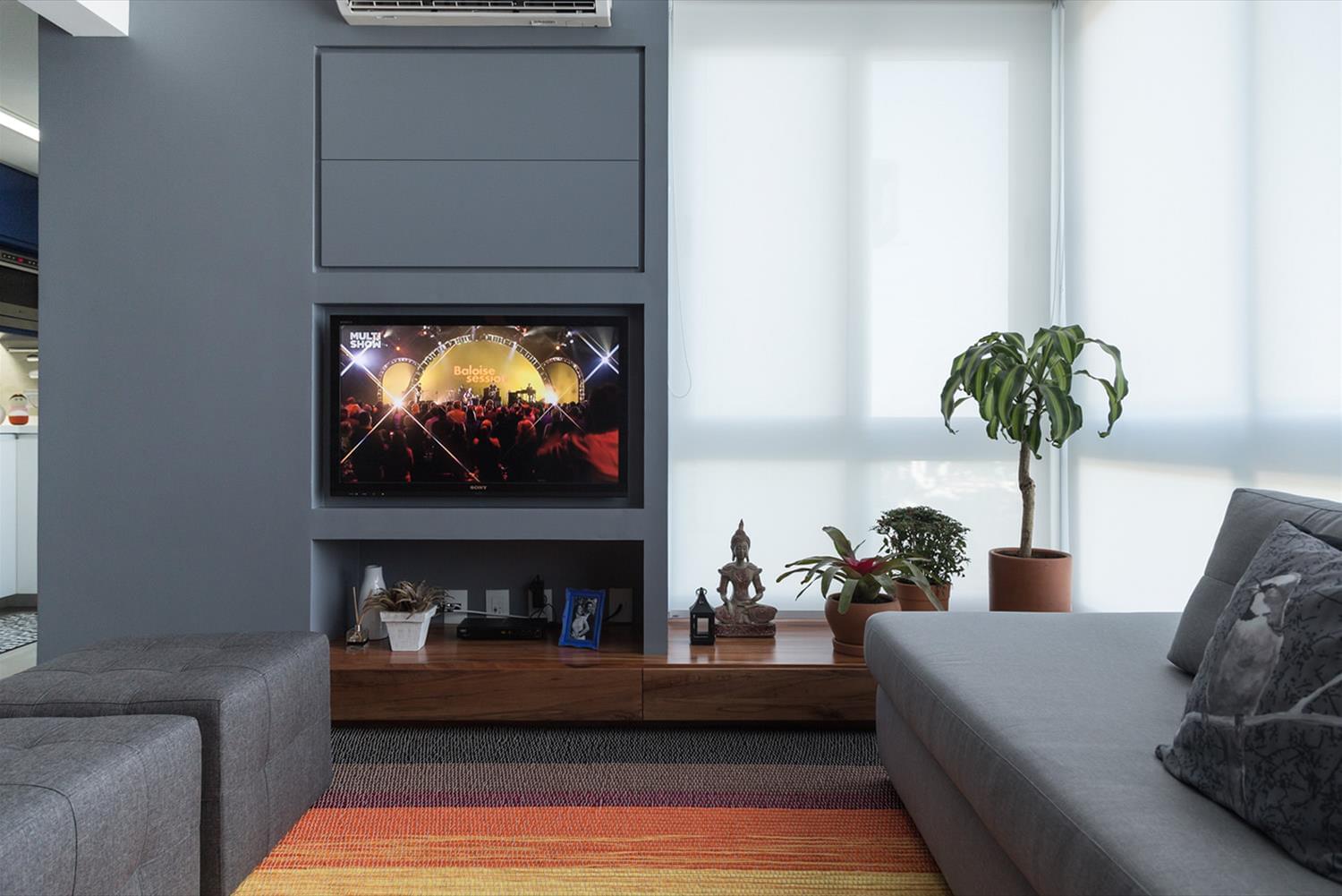 巴西 SR House 公寓 | 自然材质与简约设计的完美结合-6