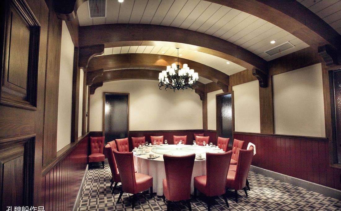 80 年代老车站焕新颜,设计师的怀旧之作-51