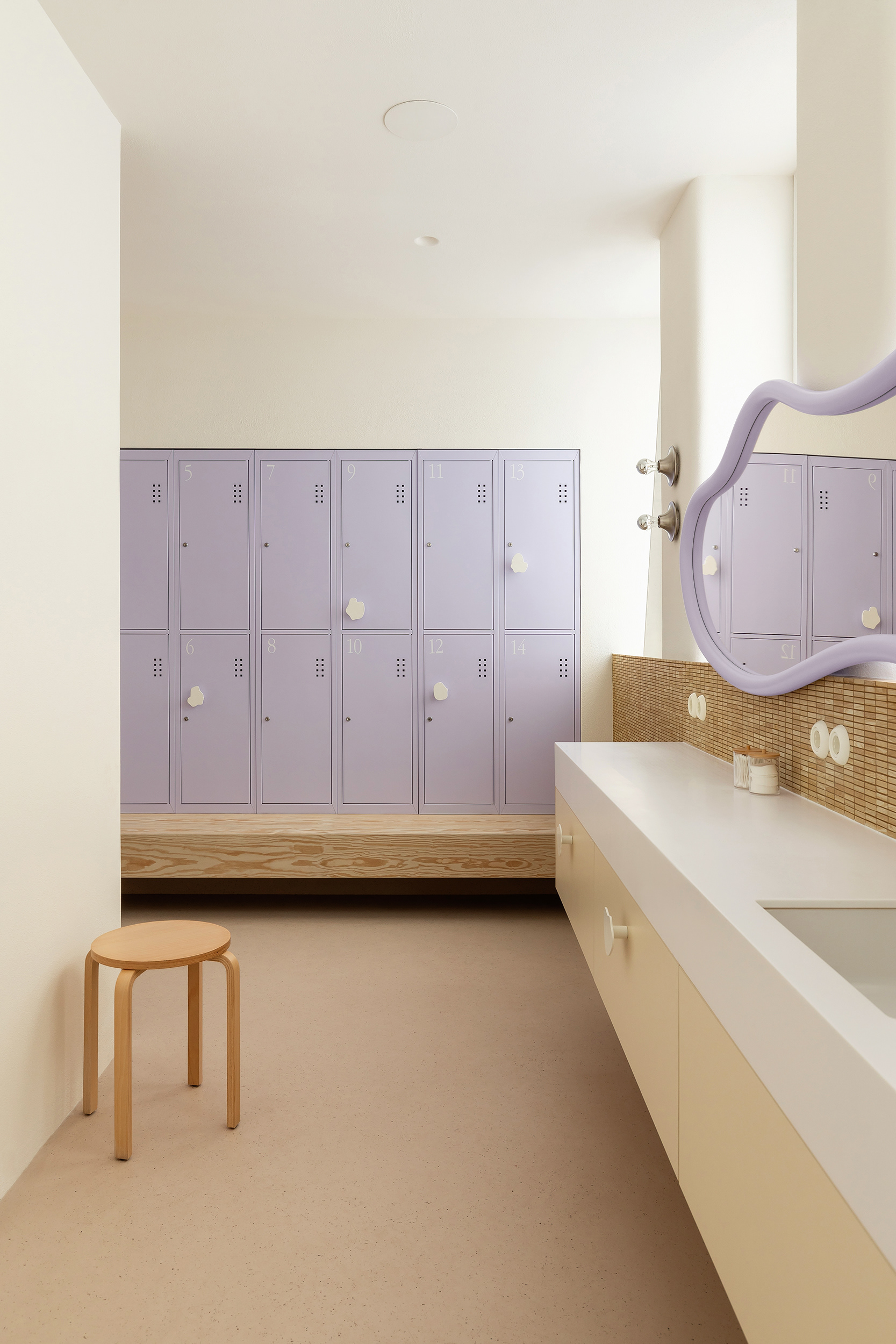 整体瑜伽工作室丨乌克兰基辅-44