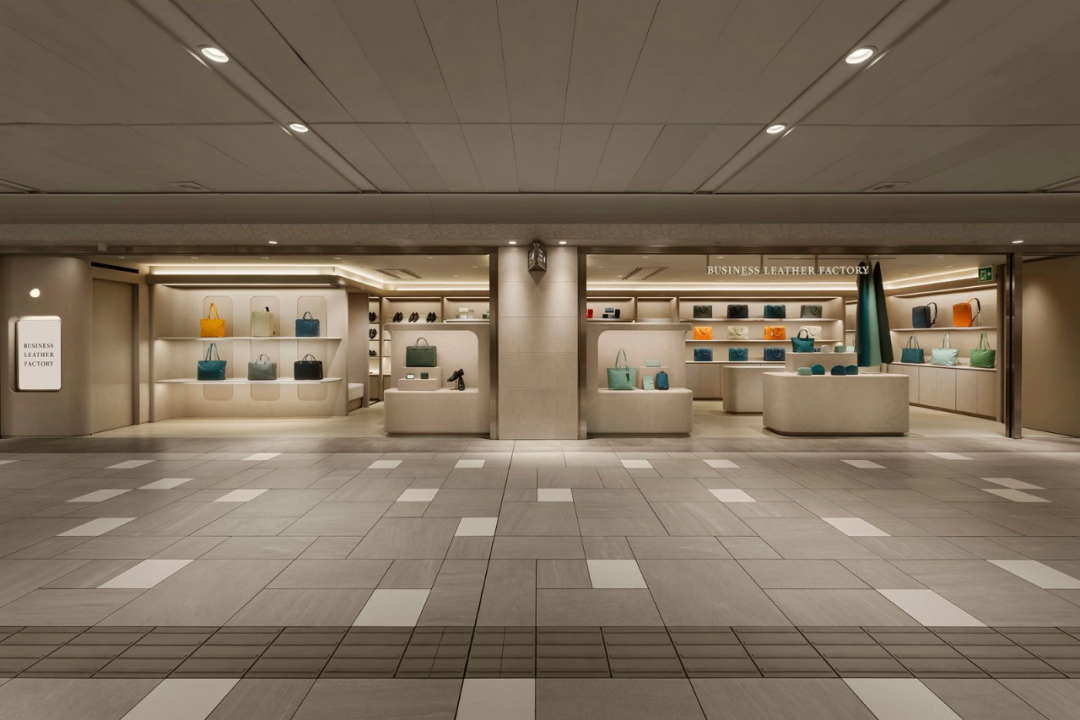 Unimall “柔软风” 包具概念店设计-15