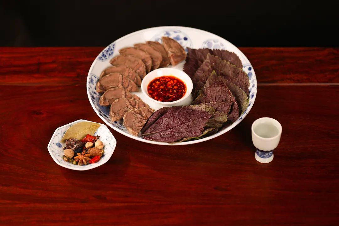 从酒记到酒馆，老雷的焕新实践-27