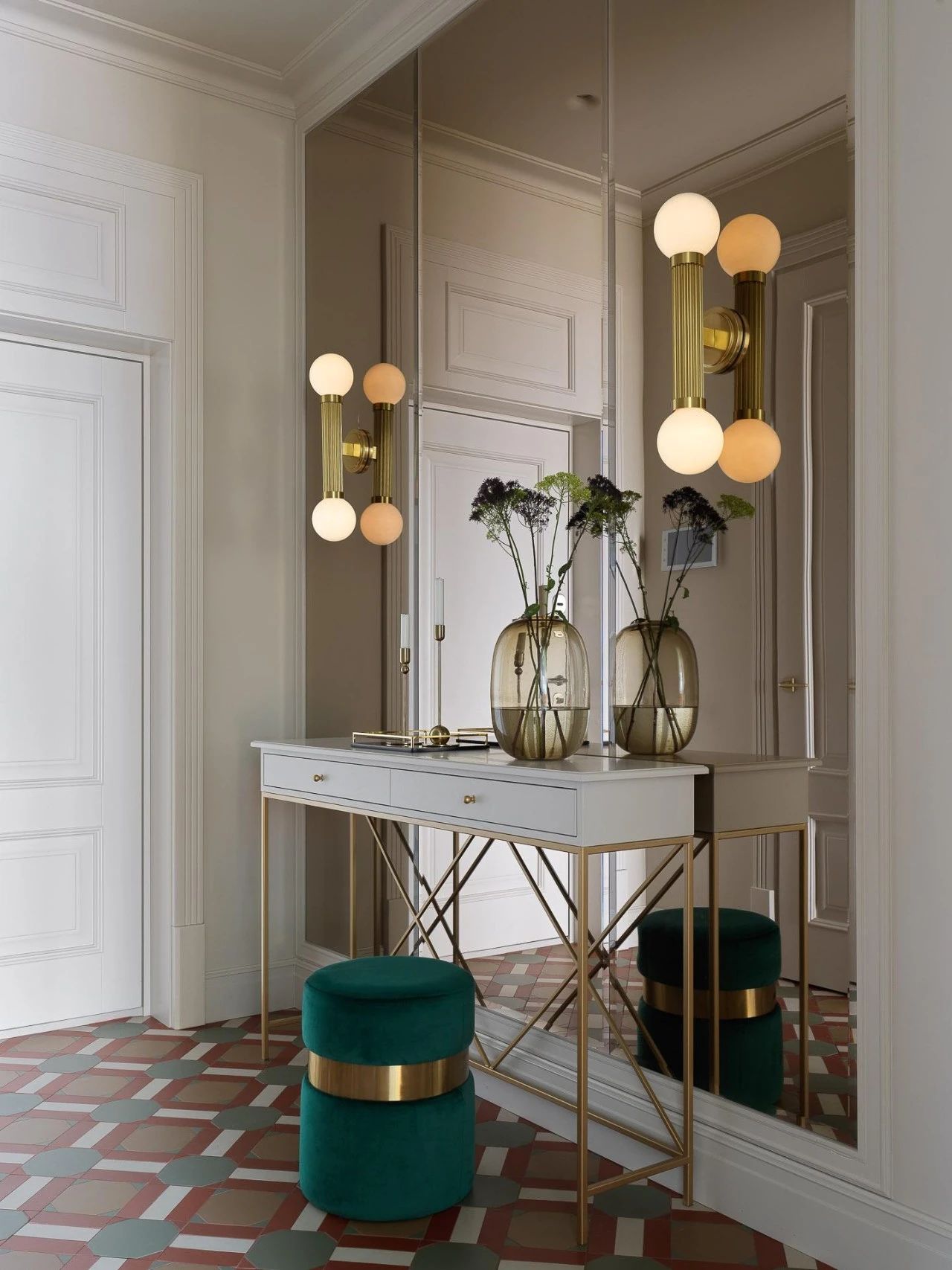 带经典元素的时尚空间丨Veronika Knyazeva-17