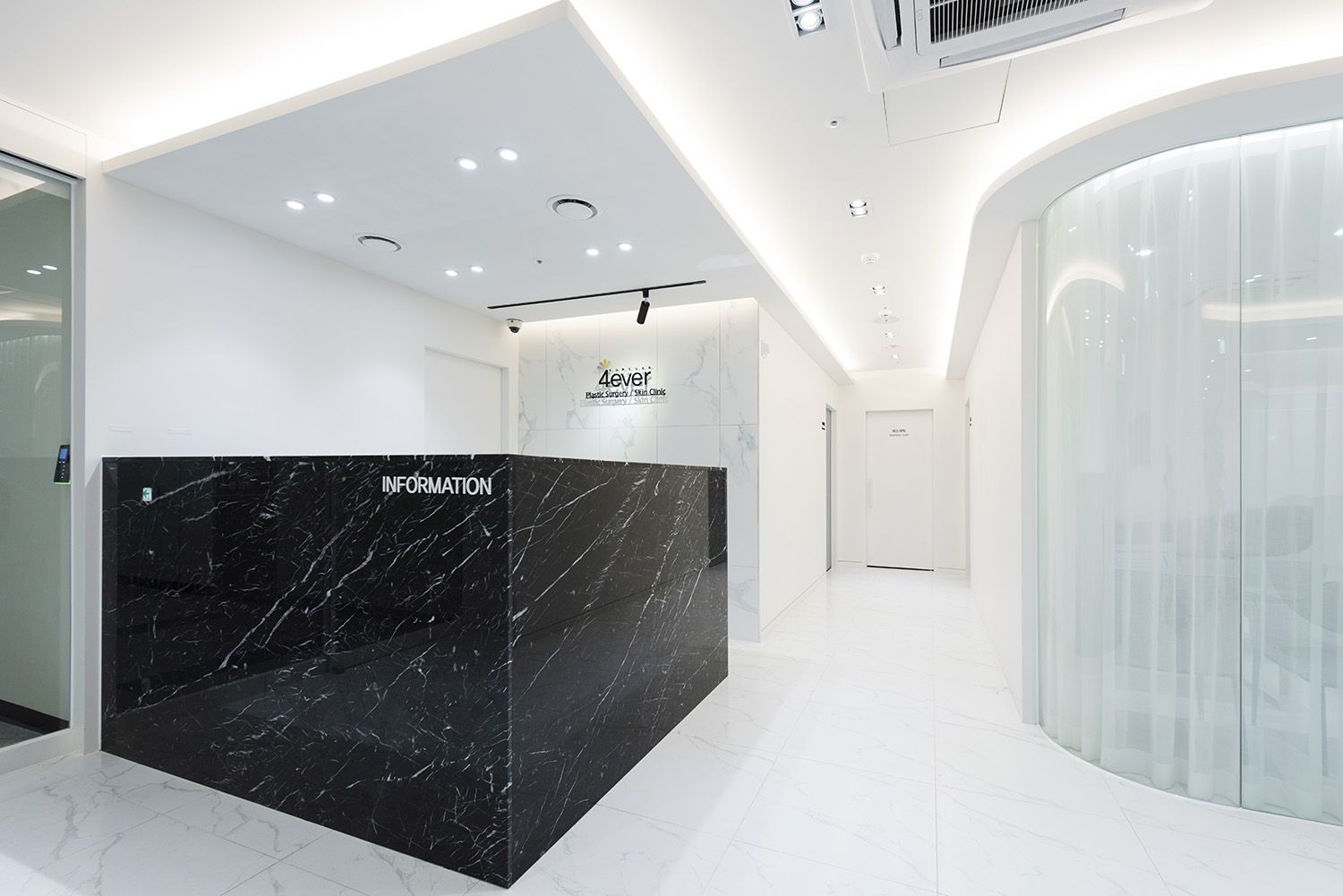 现代简约 88 平整形外科诊所空间设计-2