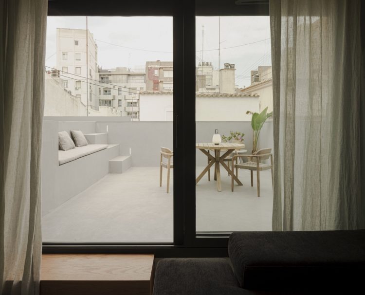 瓦伦西亚带泳池复式阁楼住宅项目丨西班牙丨CU4 Arquitectura-10