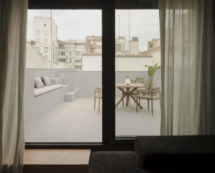 瓦伦西亚带泳池复式阁楼住宅项目丨西班牙丨CU4 Arquitectura-10