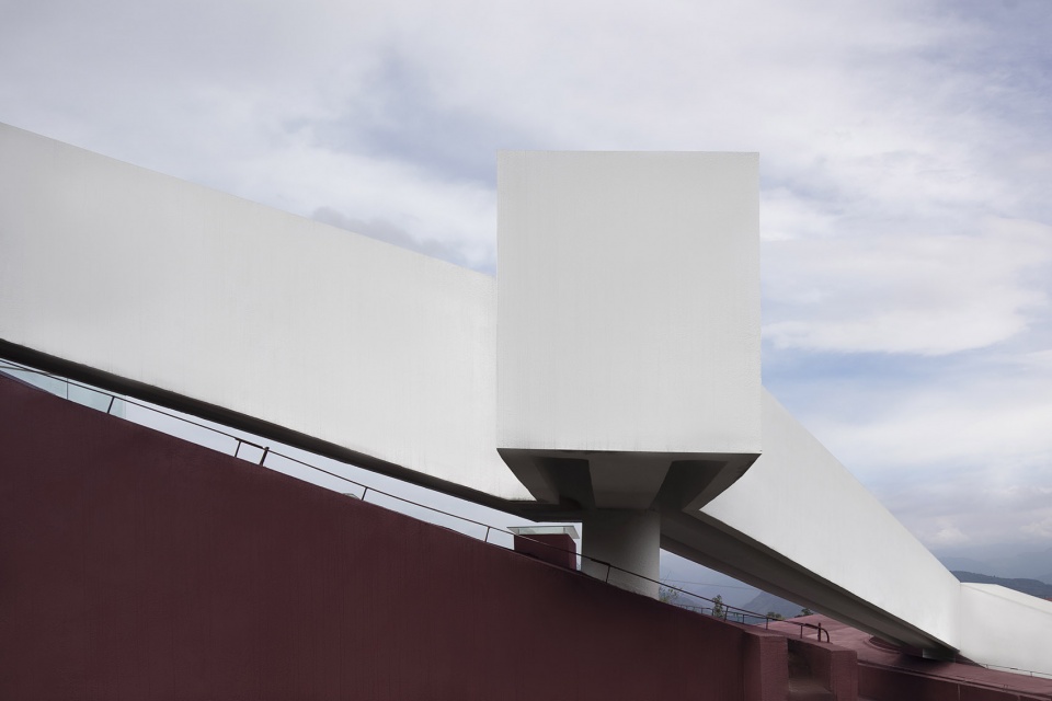 山谷中的“教堂” & 马边游客中心丨吾和建筑设计事务所丨中国四川-51