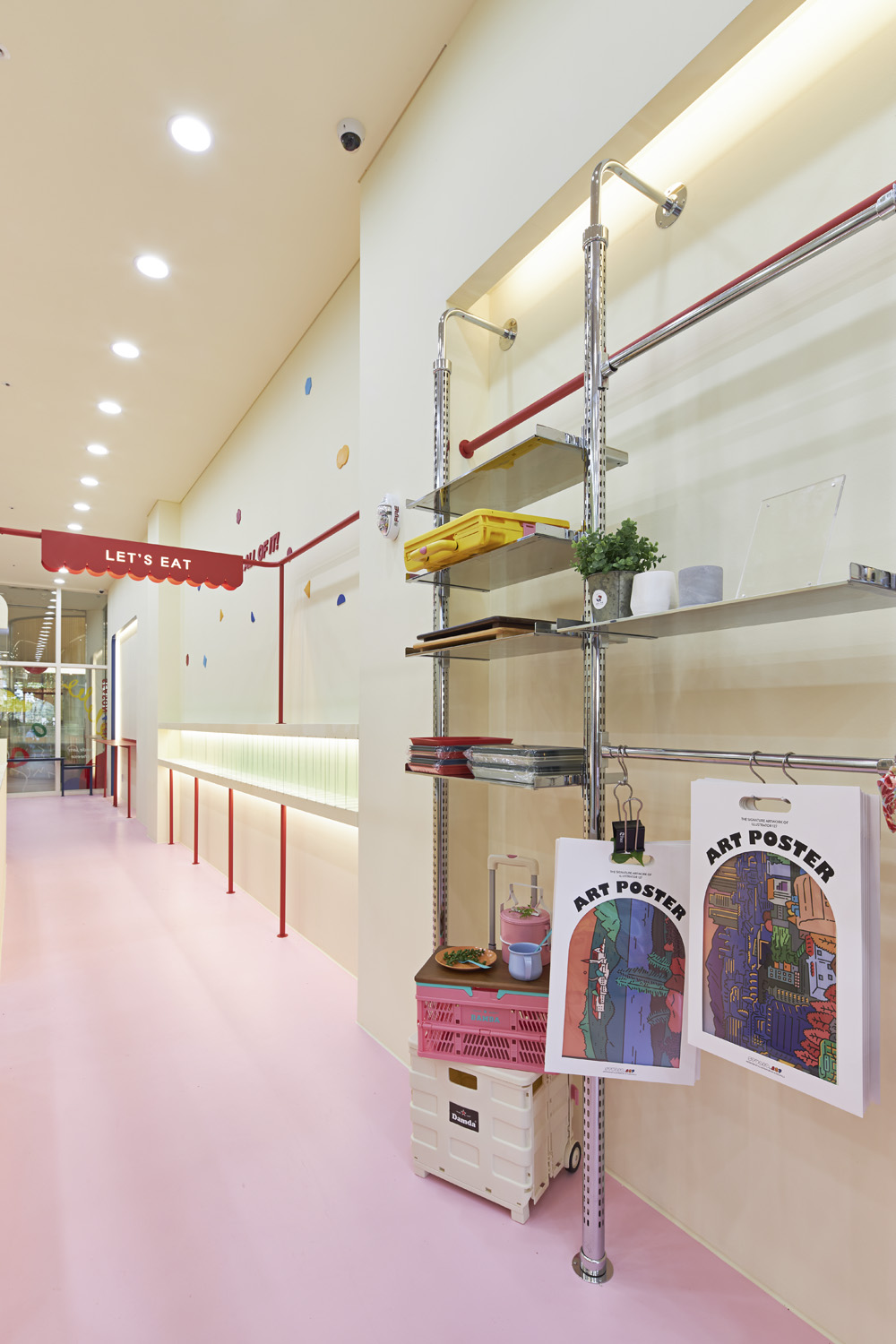 甜蜜四季 | 28 平糖果色甜品店设计-18