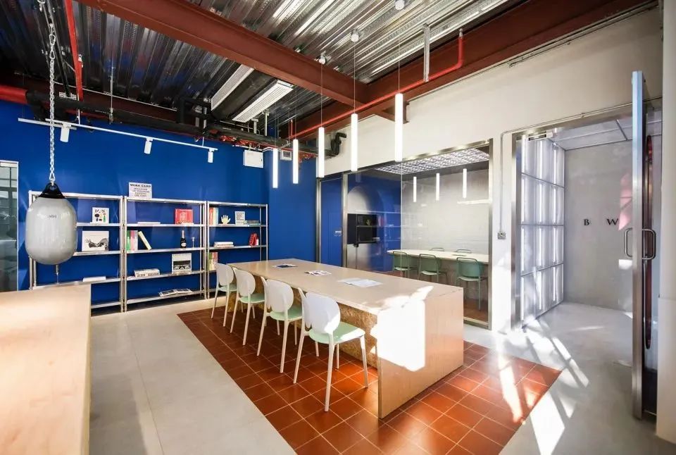 Bwzy Lab | 光与色的游戏室-21