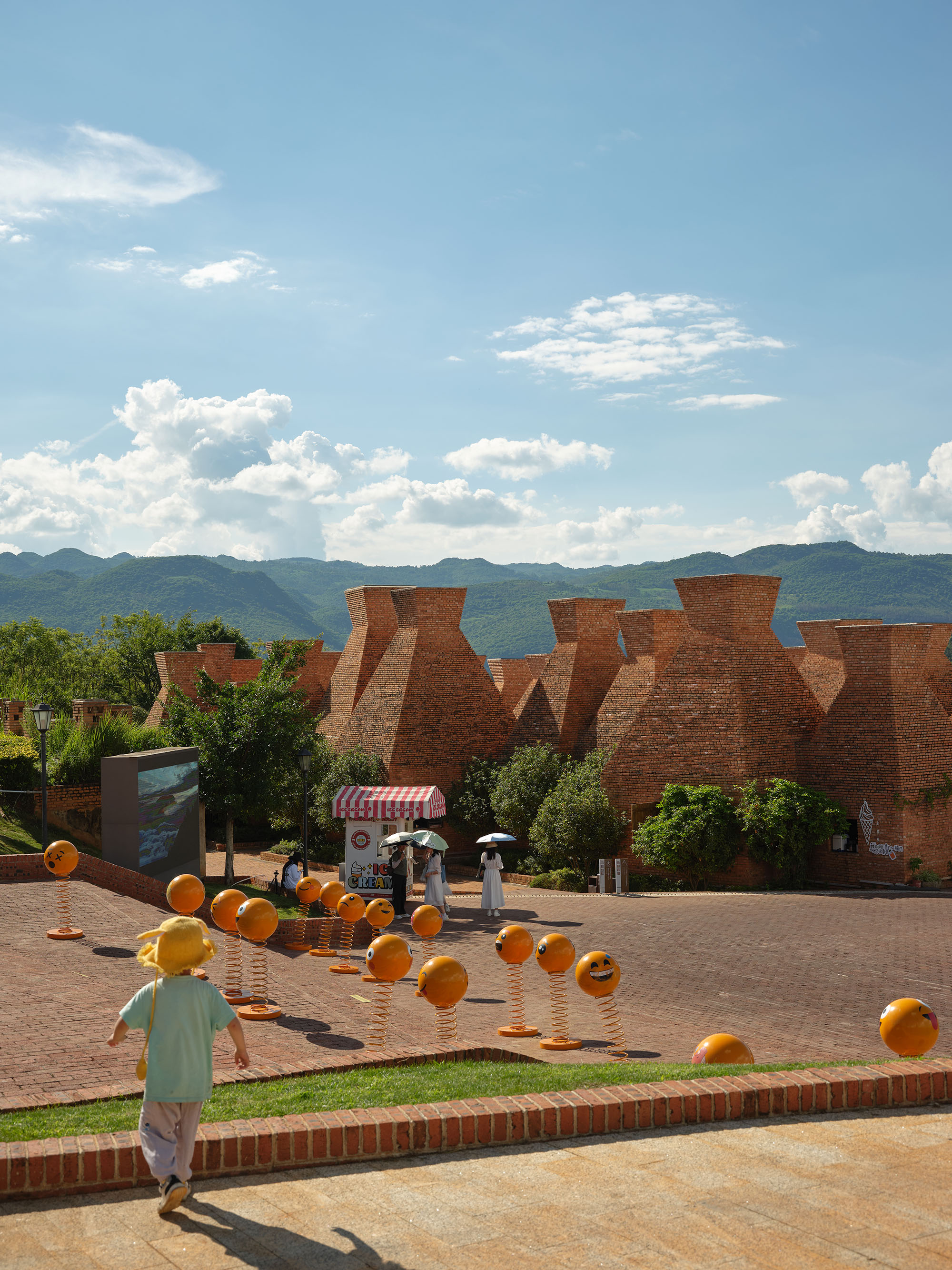 云南弥勒东风韵小镇丨中国红河丨欧华尔顾问有限公司-14