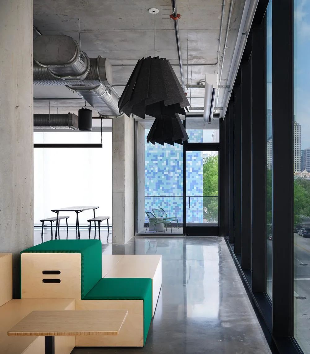 Waterloo Central · 极简精致工业风工作空间丨美国丨Runa Workshop-27