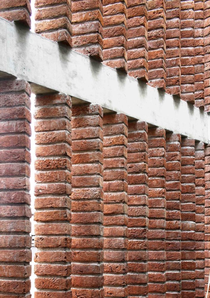 砖墙面纱 · 新德里拥挤社区中的宁静绿洲-73