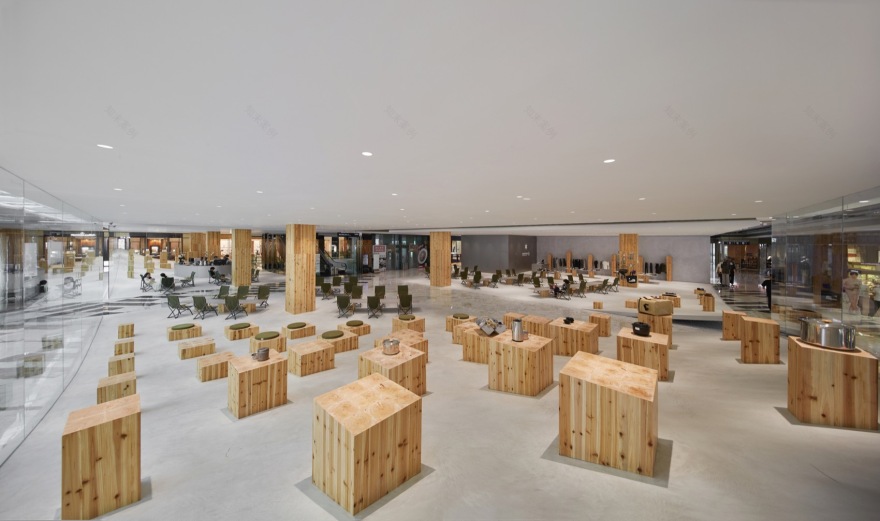 Snow Peak苏州美罗百货新区店丨中国苏州丨KiKi建筑设计事务所-11