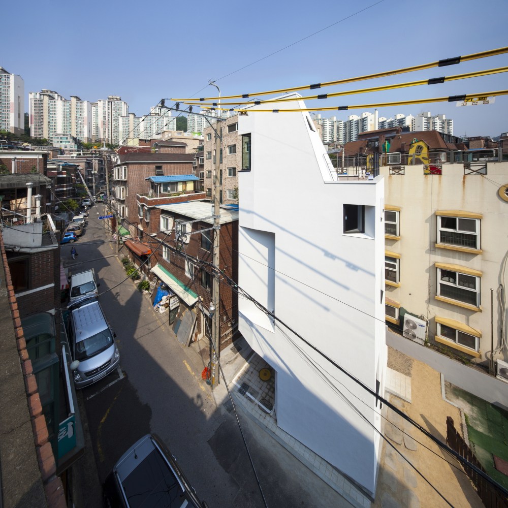 首尔“裂缝”之家 | 小地块中的大空间设计-39