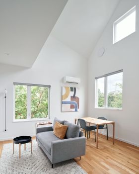 南 E8 屋丨美国罗利丨Lorcan O’Herlihy Architects
