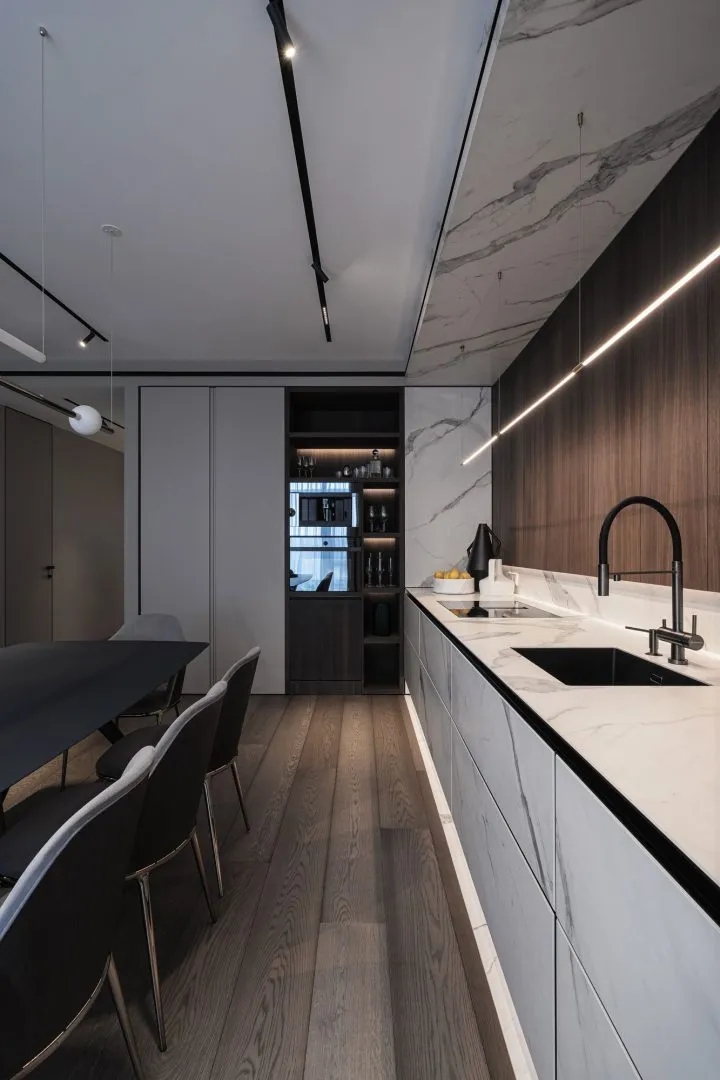 黑白灰现代极简主义公寓设计丨乌克兰基辅-11