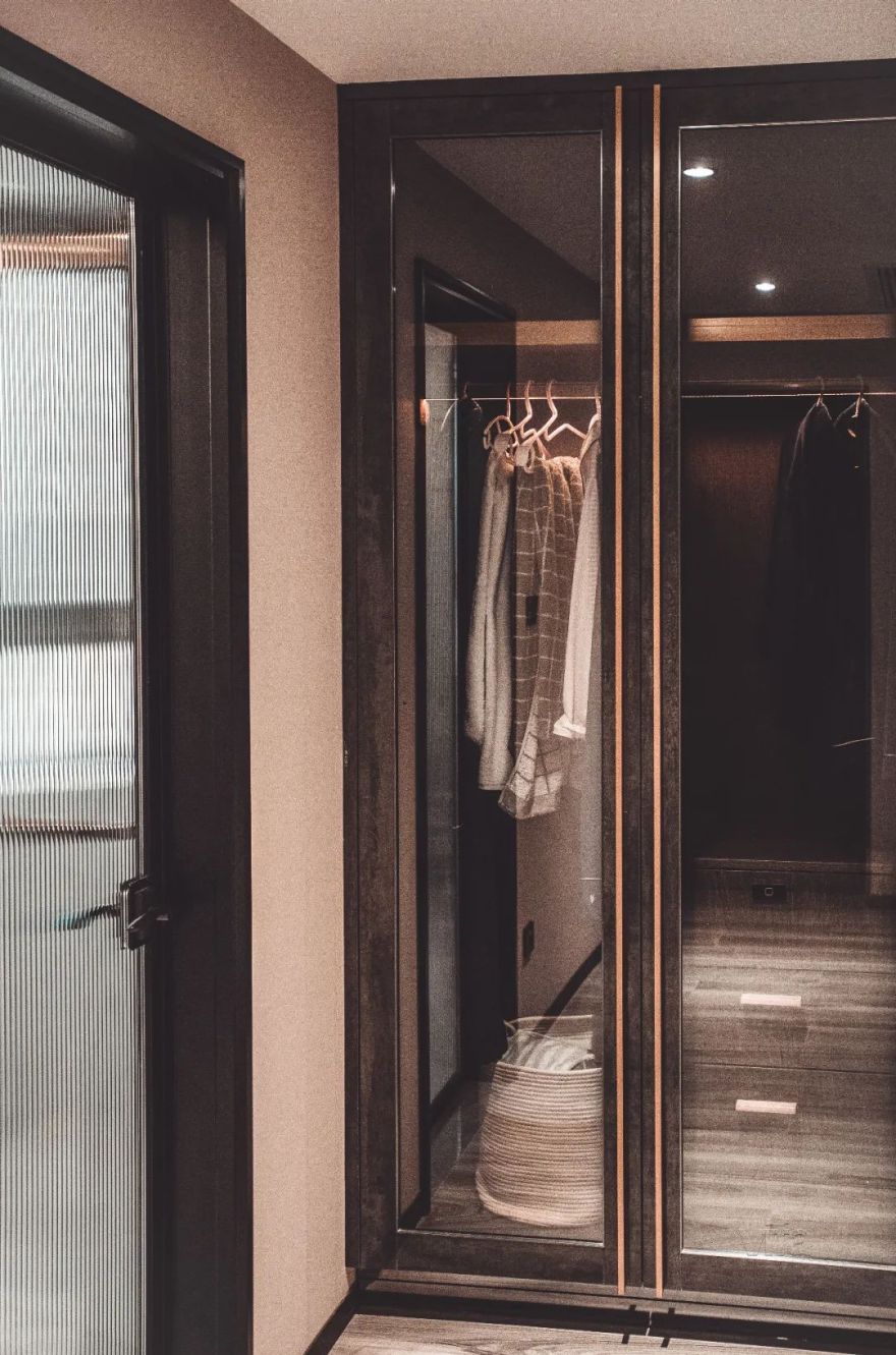 绿地海珀天沅 210㎡现代轻奢之家丨中国济南丨张龙虎-48