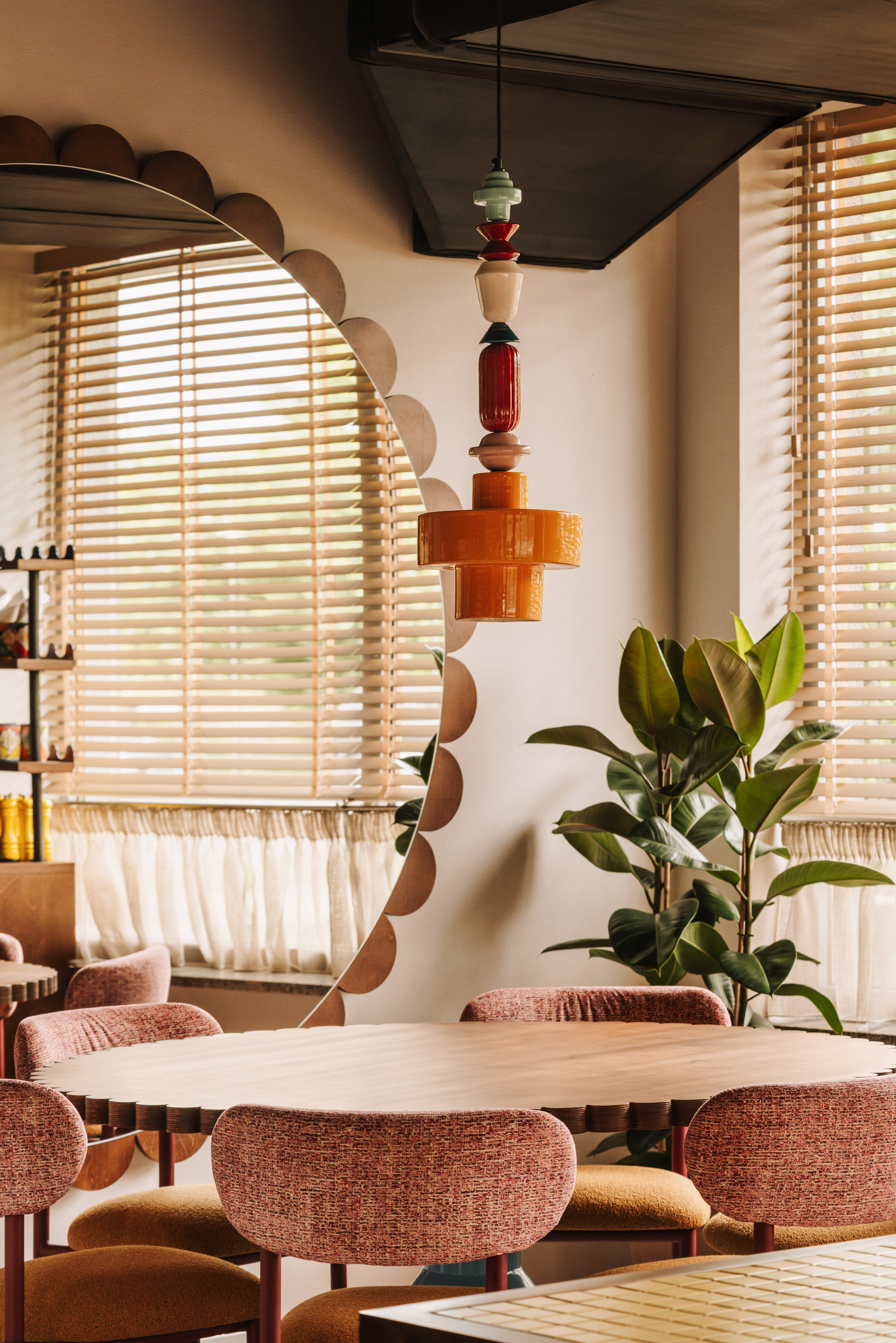 快餐店丨波兰弗罗茨瓦夫丨CUDO-21