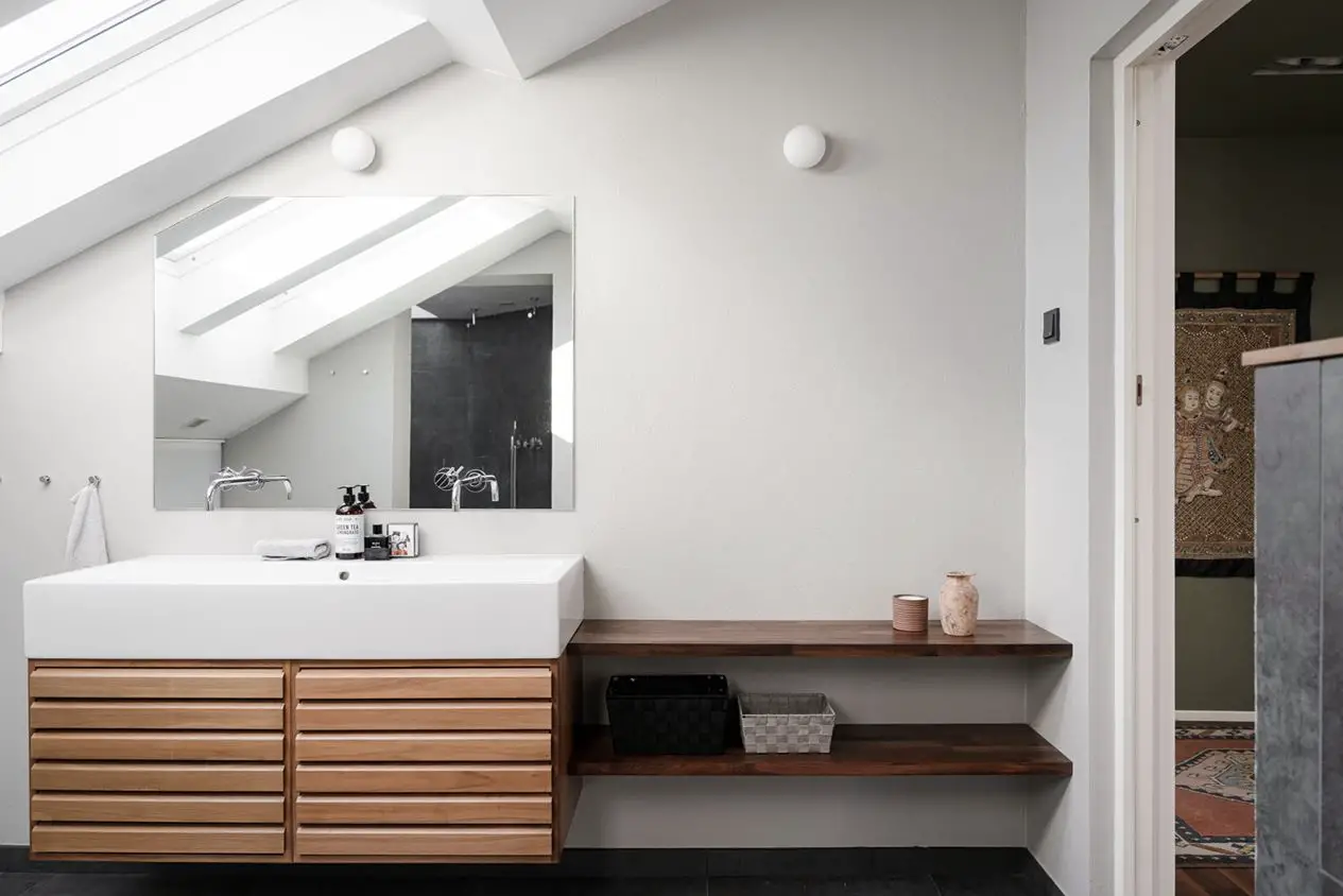 瑞典 1907 年建筑的独特魅力 | 绿宝石般的屋顶公寓-11