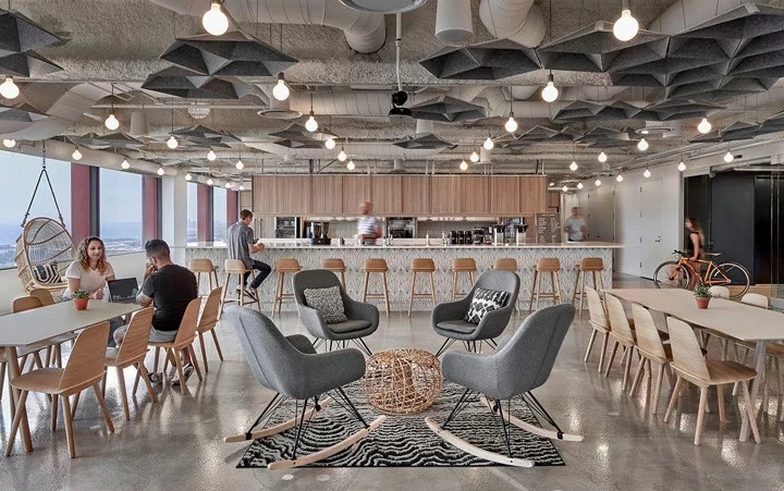 芝加哥 Akuna 总部 | 流水概念的休闲金融空间-10