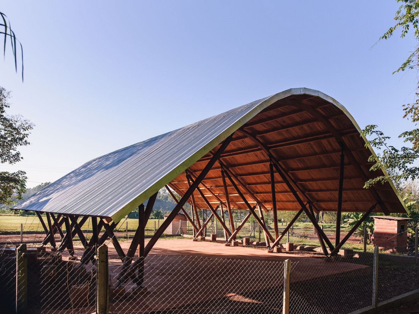 阿根廷 TAKUAPÍ 有盖学校露台丨库恩,大众艺术,平塔卢巴-3