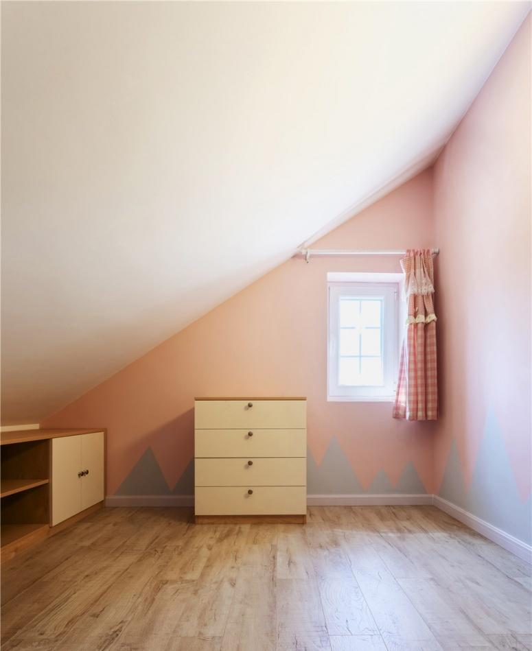 色彩斑斓的别墅 LOFT,童趣与优雅共生-22