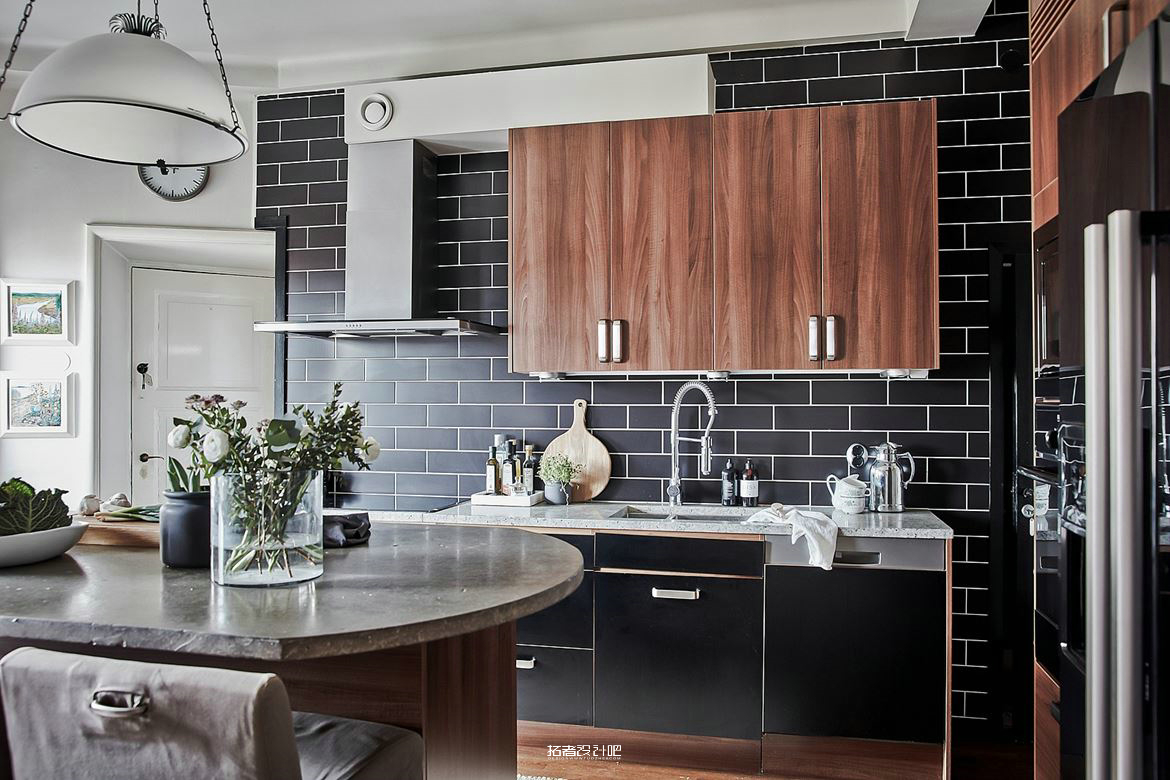 哥德堡 1928 年老建筑改造的优雅生活空间-6