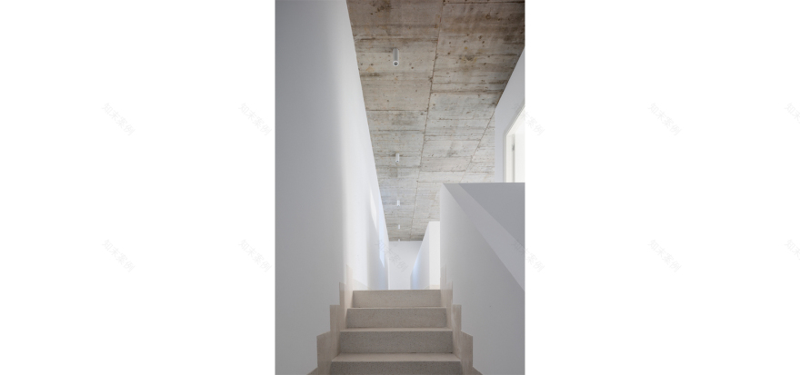 西班牙混凝土别墅的北欧经典纪念-41