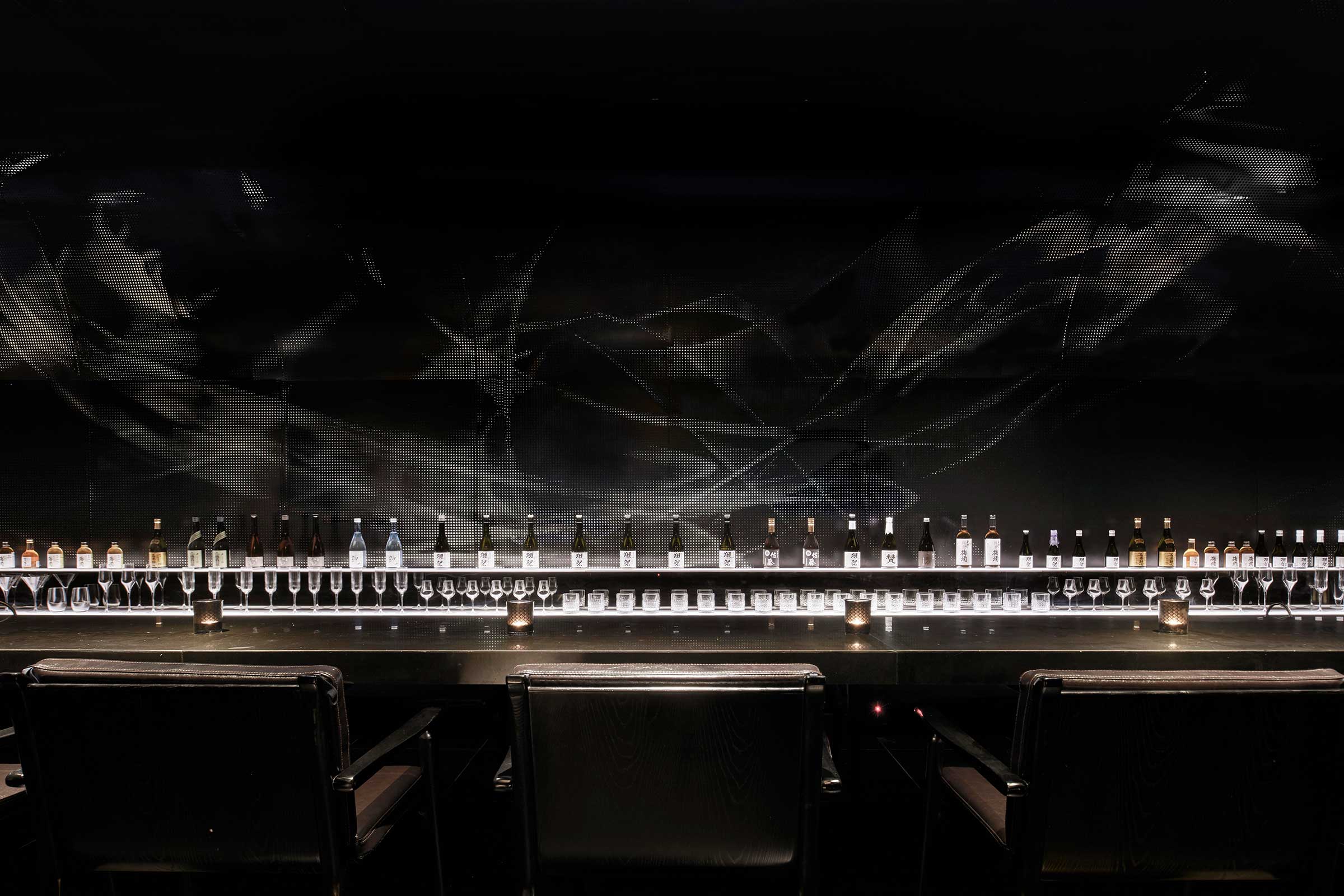 SORA Offers Bold Design and Traditional Japanese Influences  — Design Anthology-4