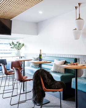 Domain Suite, ANZ Stadium Coco Republic