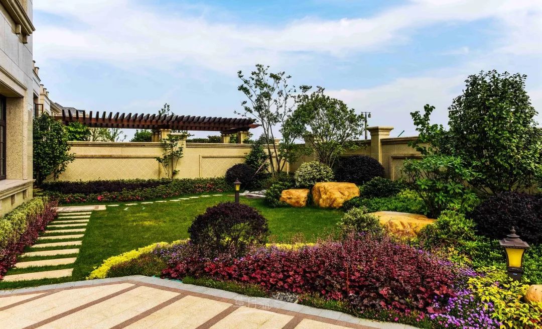 打造深广庭院的透视空间美感-14