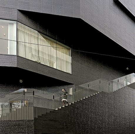 旋转之楼 | 东京中城购物中心-10